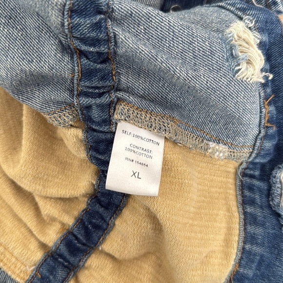 Fashion Nova Denim Jacket with Corduroy Detailing Medium Wash Women's Size XL - Picture 7 of 9